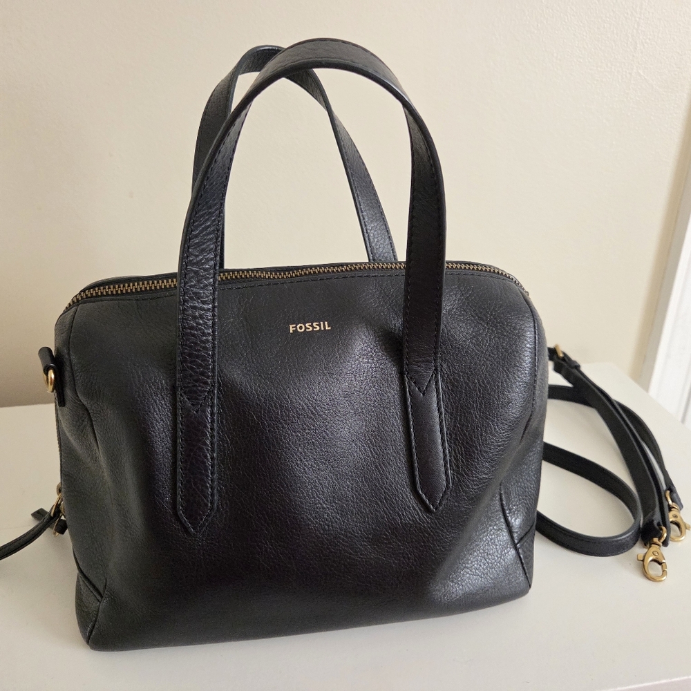 Fossil Dark Navy Crossbody Leather Bag